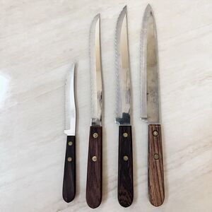 Vintage Robinson Stainless Steel Serrated Steak Knife Wood Handle Rivets Set 4pc